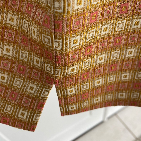 Fine Italian made pants. Slimming worn once. True Italian quality| Luxury - Picture 2 of 9